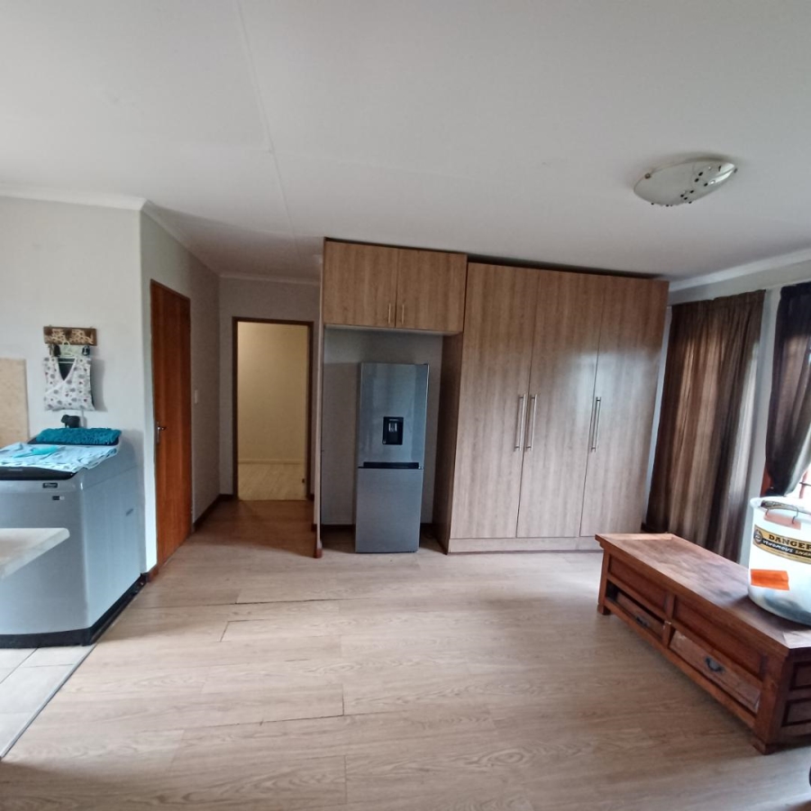 To Let 4 Bedroom Property for Rent in Quaggafontein Free State